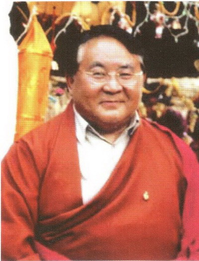 《西藏生死书》作者索甲仁波且恭贺南无羌佛