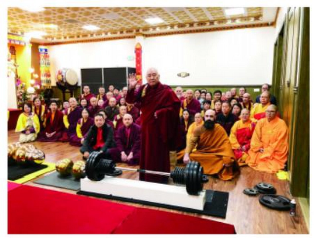 “拿杵上座”鉴别圣凡,圣者之体质圣力必是远超世界大力士-图片1