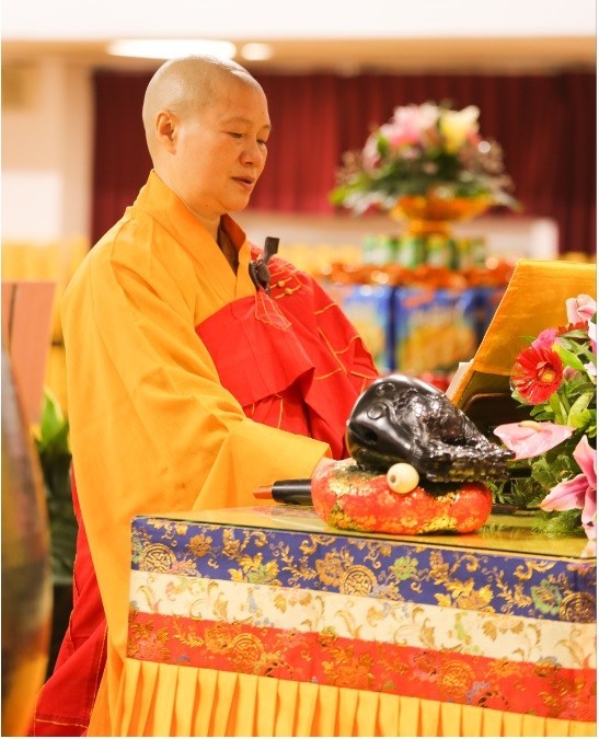 聖德 釋證達教尊主法 晴空飄降甘露落地不見 七月是亡魂喜慶月 苗栗西湖體育館舉辦兩天孝親報恩法會-图片3