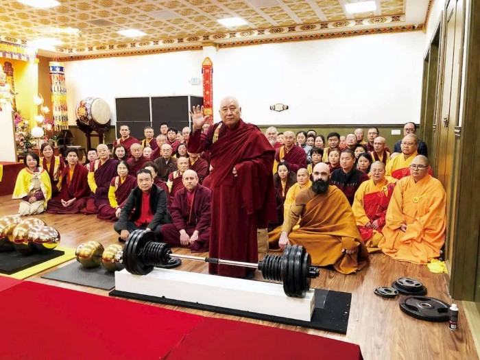 您知道佛教的「拿杵上座」是什麼嗎? 專業的大力士不如一位修學真佛法的行人?-图片2